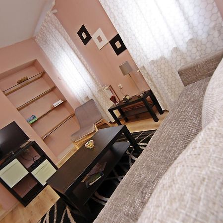 Apartment House Lalita Фужине Экстерьер фото