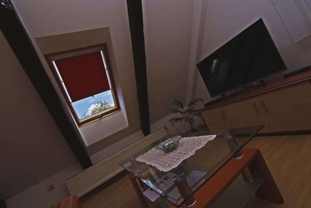 Apartment House Lalita Фужине Экстерьер фото